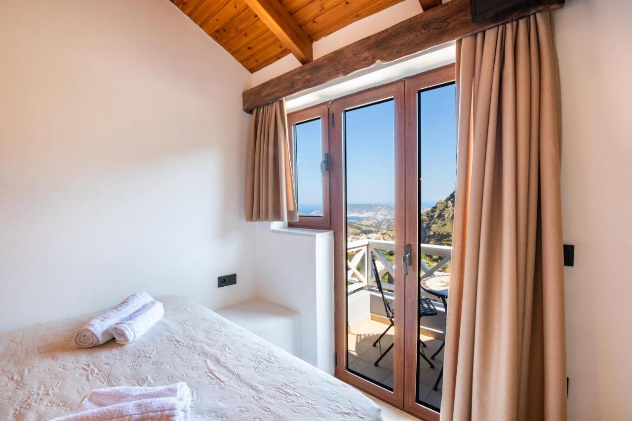 Anastasia Villa Voladha